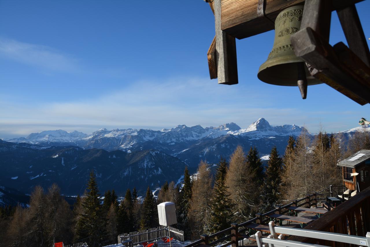 Готель Rifugio Graziani Huette Сан-Віджиліо-ді-Мареббе Екстер'єр фото
