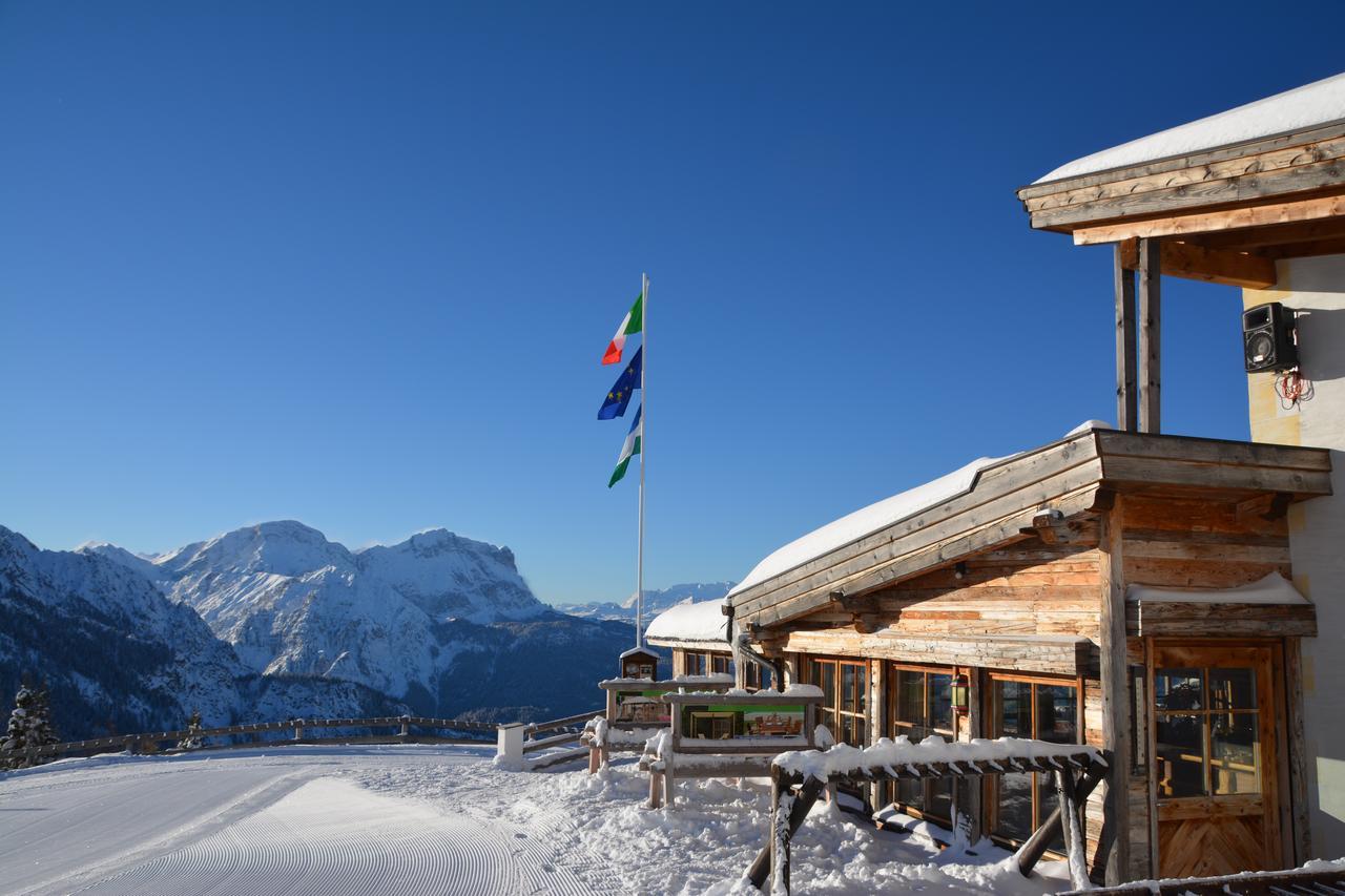 Готель Rifugio Graziani Huette Сан-Віджиліо-ді-Мареббе Екстер'єр фото